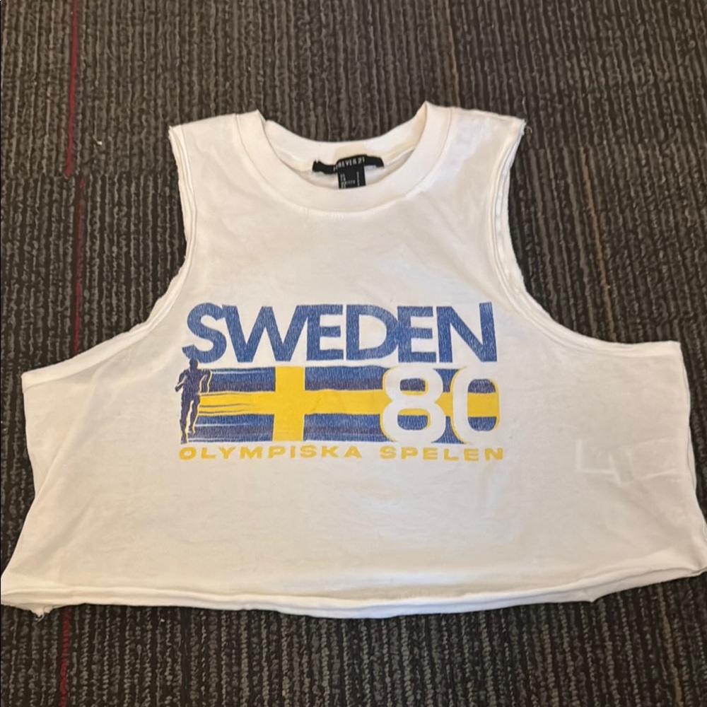 Forever 21 White and Blue Cut Out Crop Tank Top